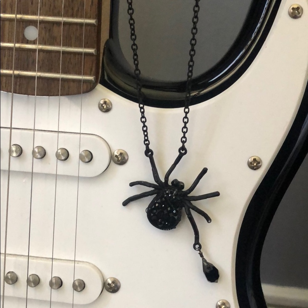 Betsey Johnson black spider necklace